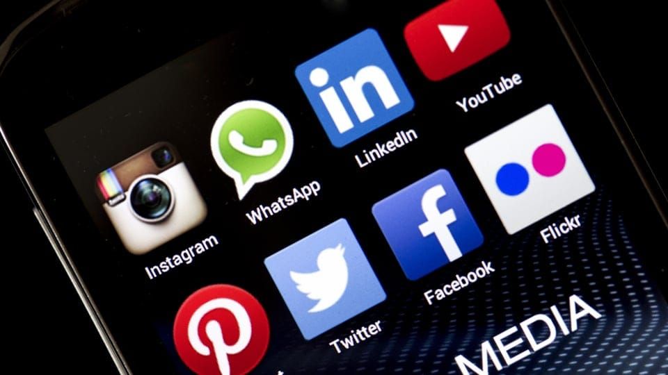 Facebook, WhatsApp e YouTube estão em 80% dos smarts dos jovens