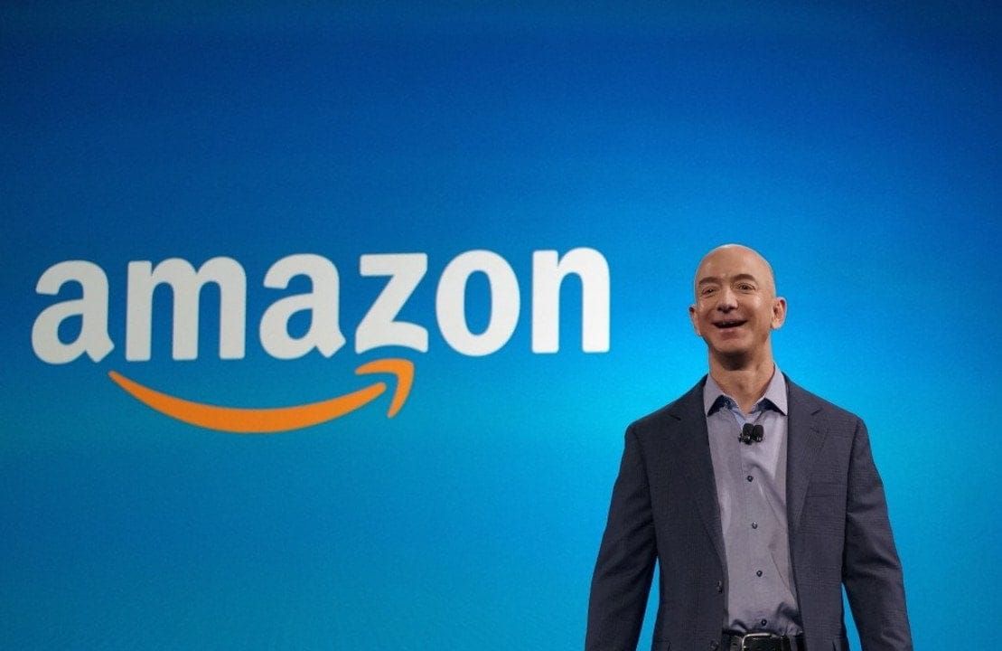 Jeff Bezos, da Amazon, é eleito a personalidade do ano pelo ReCode