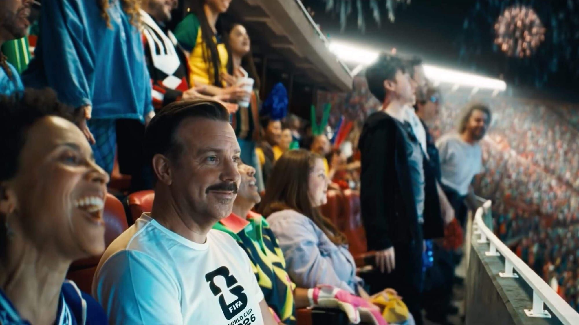 Visa lança campanha pra Copa 2026 com Jason Sudeikis quase-Ted Lasso, Haaland, Yamal e Pulisic