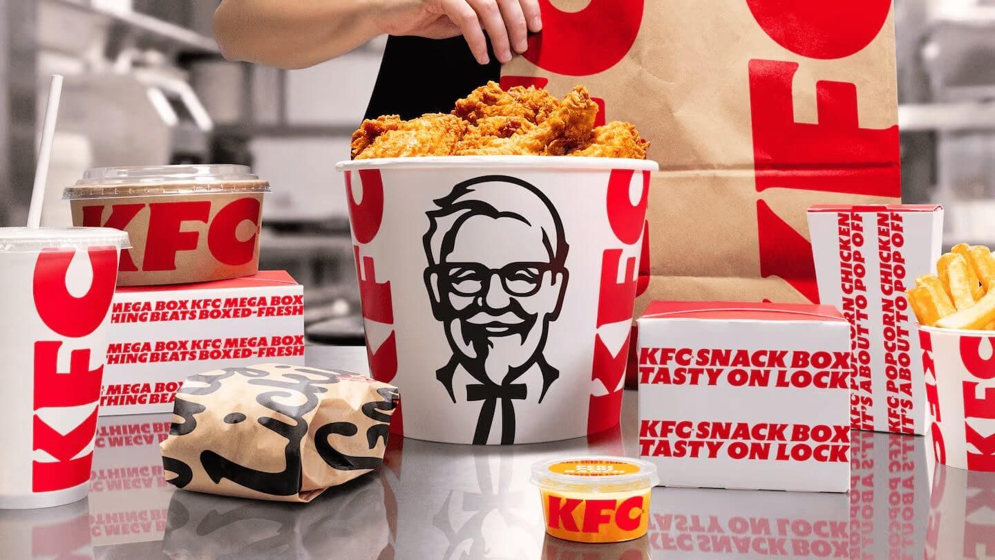 KFC engorda o logo e abre a casa: Coronel quer trocar o balde família pelo público jovem