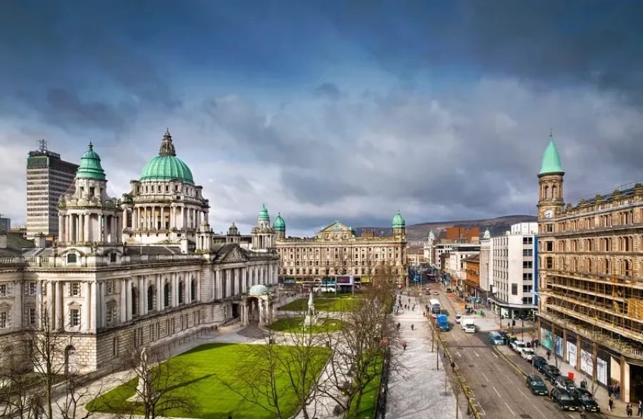 Belfast, capital da Irlanda do Norte, uma história de resiliência e renovação. Foto: Hasselblad.