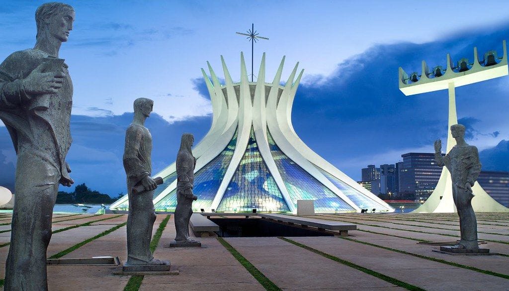 Foto da Catedral de Brasília | Oscar Niemeyer