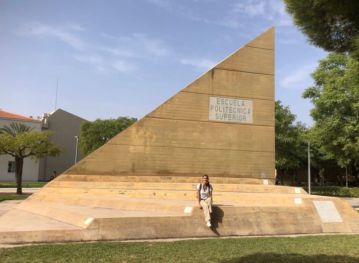 Dupla Titulação em Arquitetura, Graduação no Brasil e na Espanha.