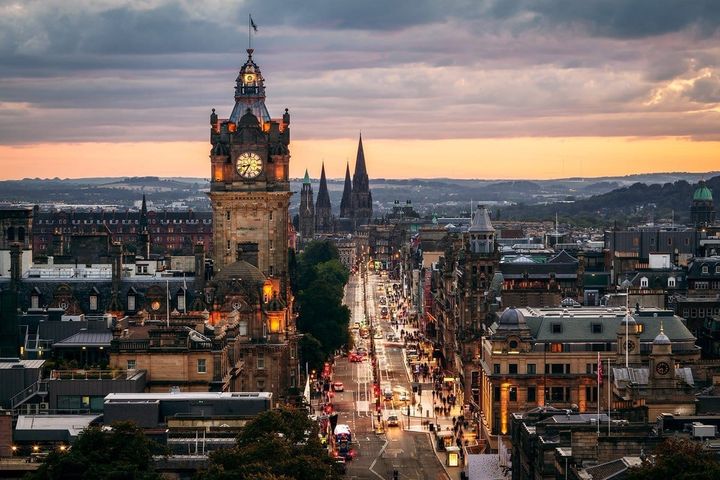 Viaje na Arquitetura de Edimburgo, na Escócia.