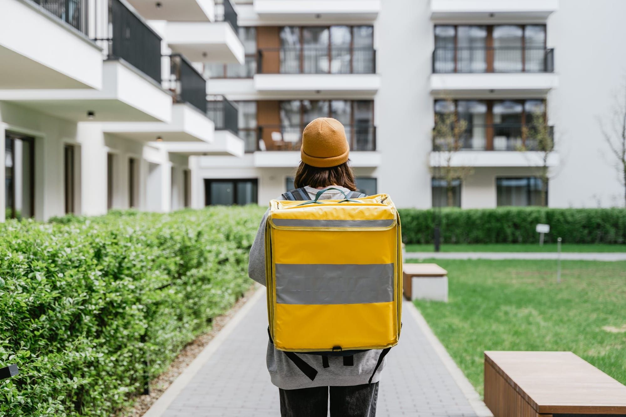 Glovo acquires foodpanda in Romania and Bulgaria