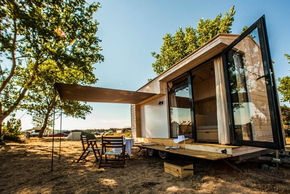 A tiny house built by Koleliba