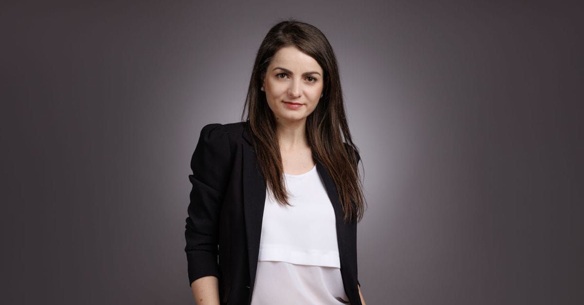 Raluca Apostol credentials speak for themselves - a PhD in machine learning, she brings her extensive expertise to the forefr