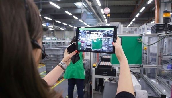 Mission industry 4.0 in Bulgaria: Replicating the smart factory model