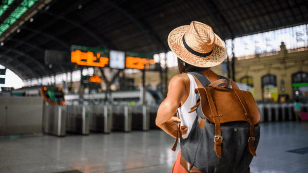 10+ Travel Apps to Help You Create Memorable, Worry-Free Trips