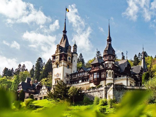 These Romanian tech startups believe they can help tourism bounce back