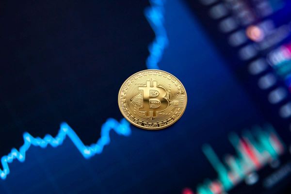 Romanian blockchain crowdfunding platform Ronin launches to help startups scale