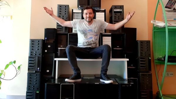 This Macedonian Modern Day Robin Hood Fights Digital Inequality One Computer at a Time