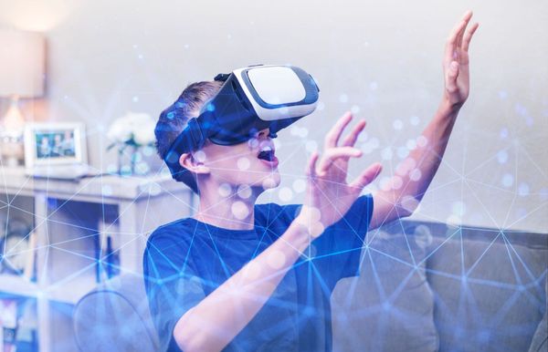 Is the Metaverse a Kid-Friendly World? A Parent Asks a Therapist