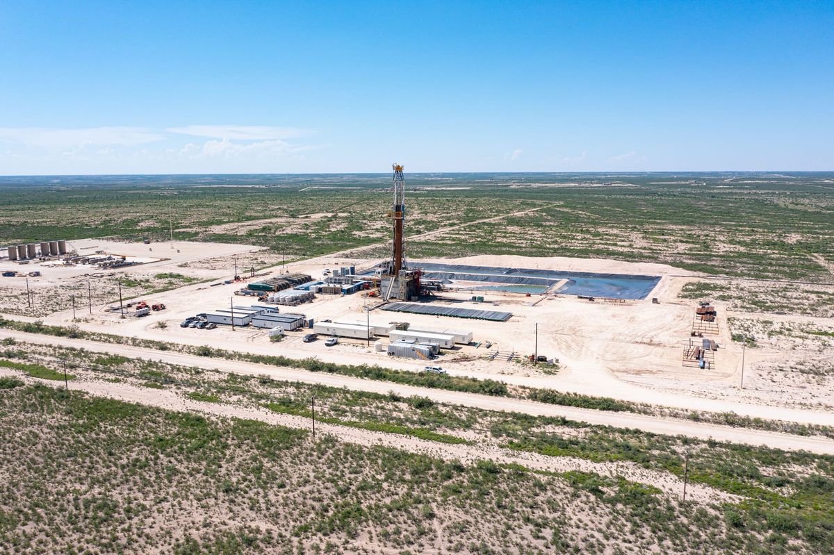 FANG Expands Credit to $3B at $75 WTI: Wednesday's Capital Markets Signal