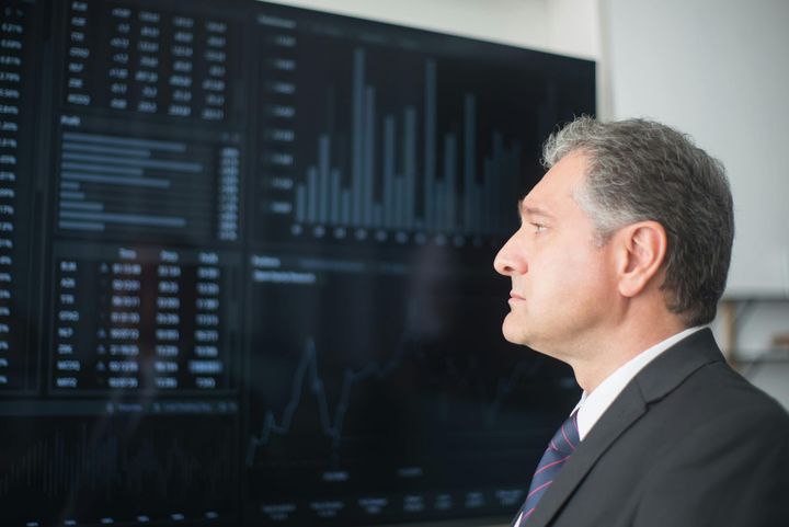 Oil and gas production facility representing E&P company quarterly performance