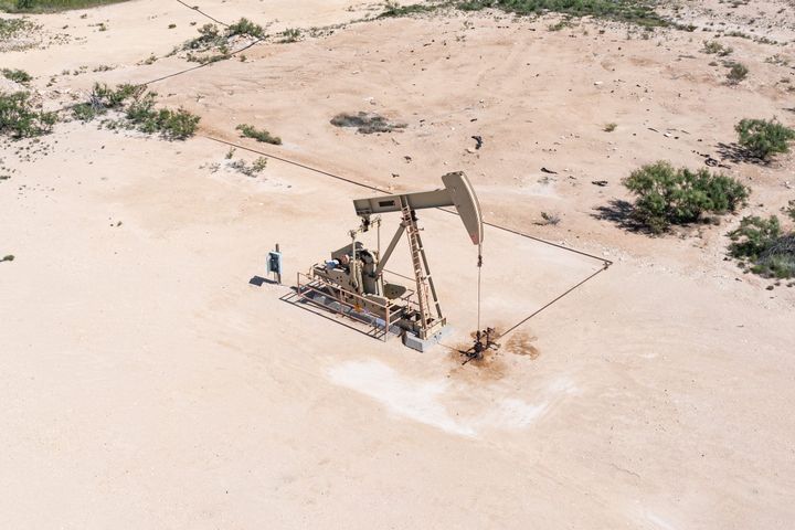 The Flowback Split: WTTR Builds Infrastructure While TETRA Expands Internationally (WTTR, TTI)