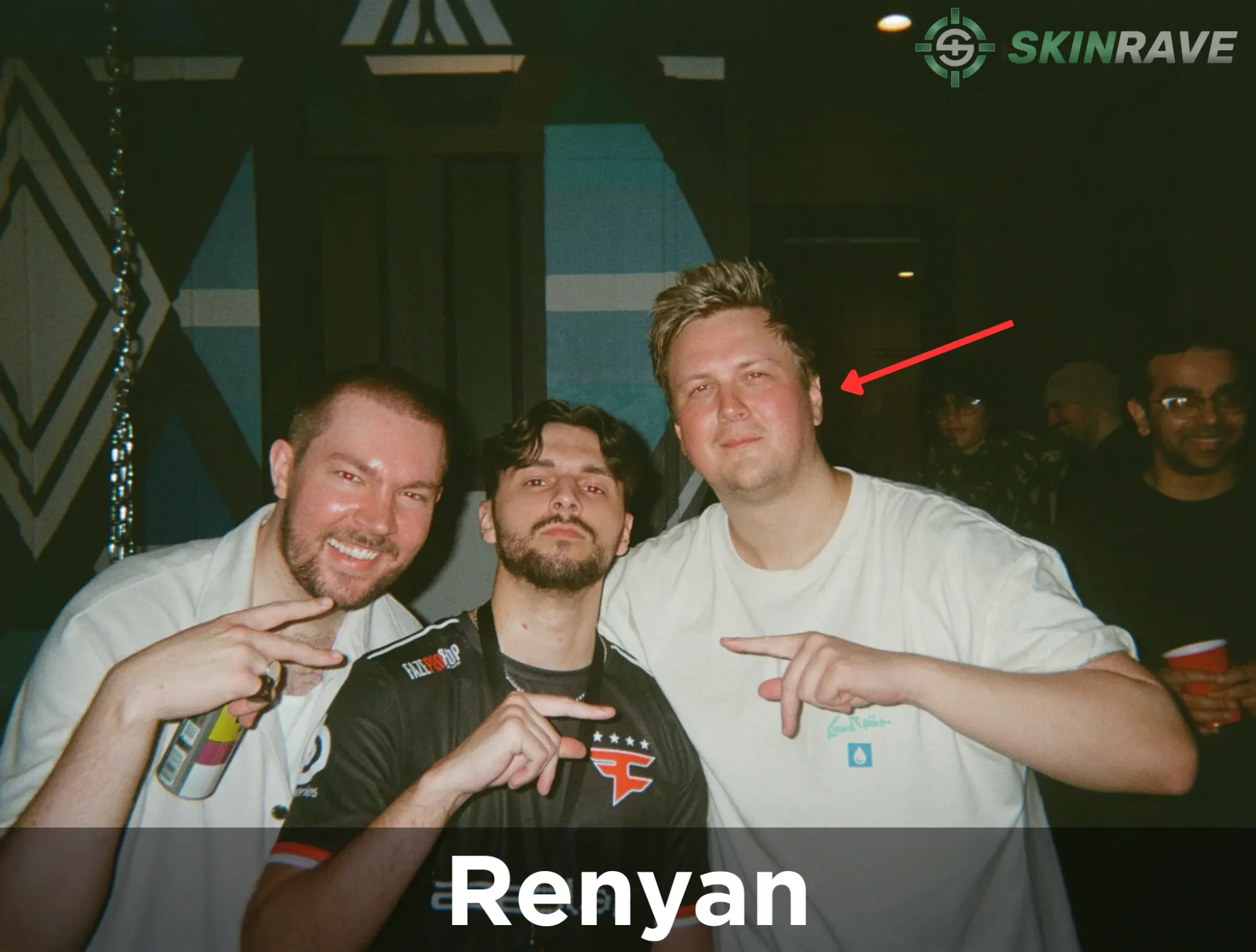 A picture of a YouTuber named Renyan with dima_wallhacks and his friend after the Major