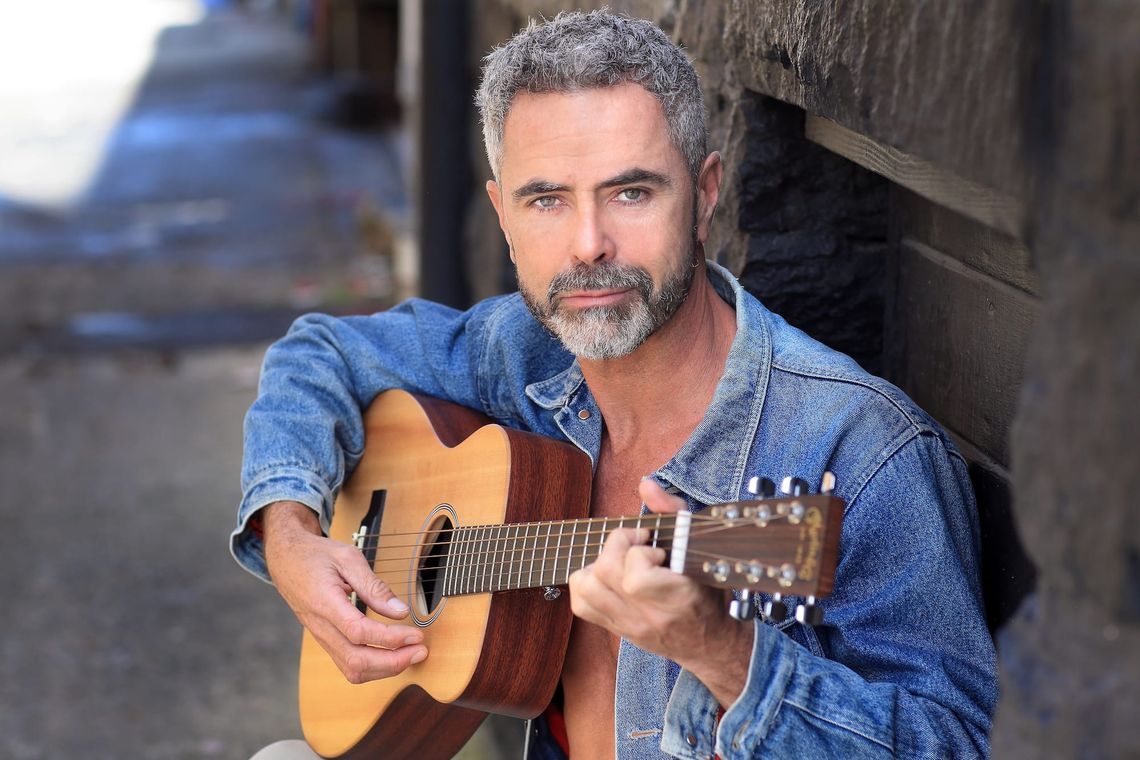 Meet Brad Amberheart (Nature Daddy)