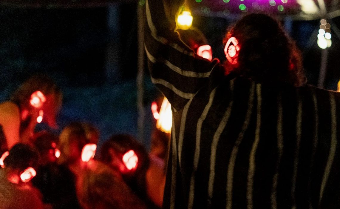 Last Chance: Free Erotic Shadow Play Demo Tonight