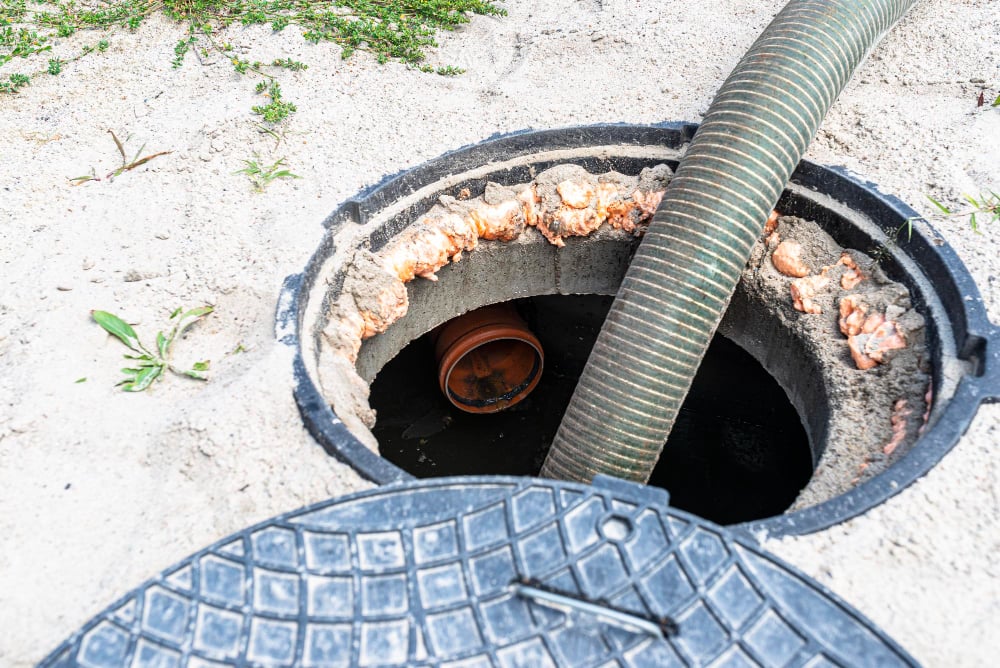 A four-inch suction pipe inserted into a home septic tank suction of household wastewater
