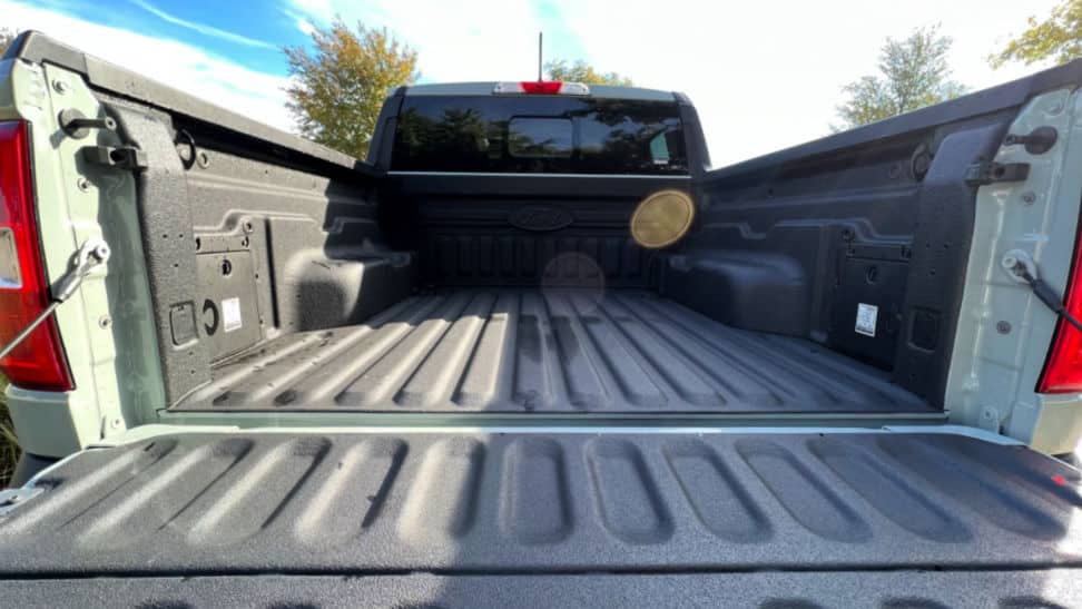 2022 Maverick Lariat FWD 4X4 Tailgate