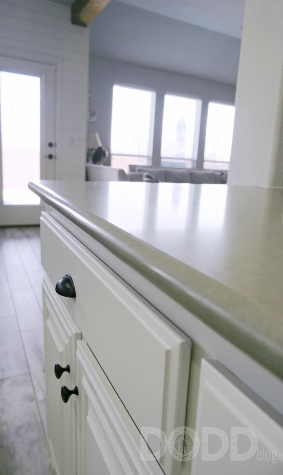 clean quartz countertops