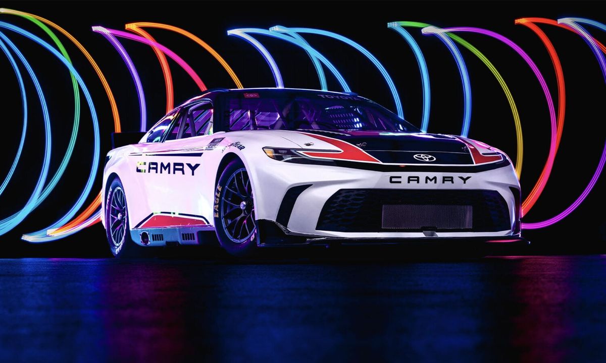 Revving Up for 2024: The Evolution of NASCAR With Toyota’s Camry XSE and Ford’s Mustang Dark Horse