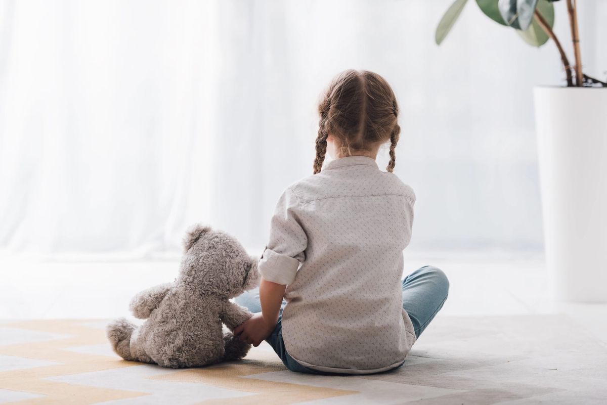 How to Help a Child Cope with a Deadbeat Dad