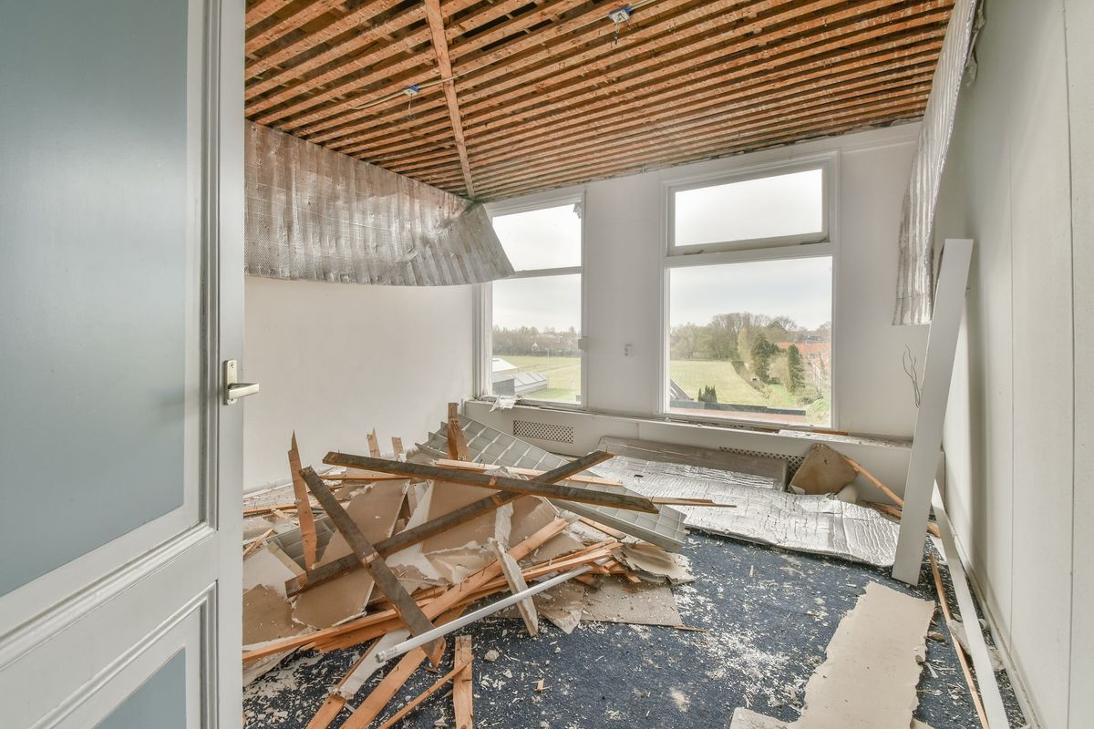 Clearing the Clutter: Smart Waste Solutions for Busy Renovators