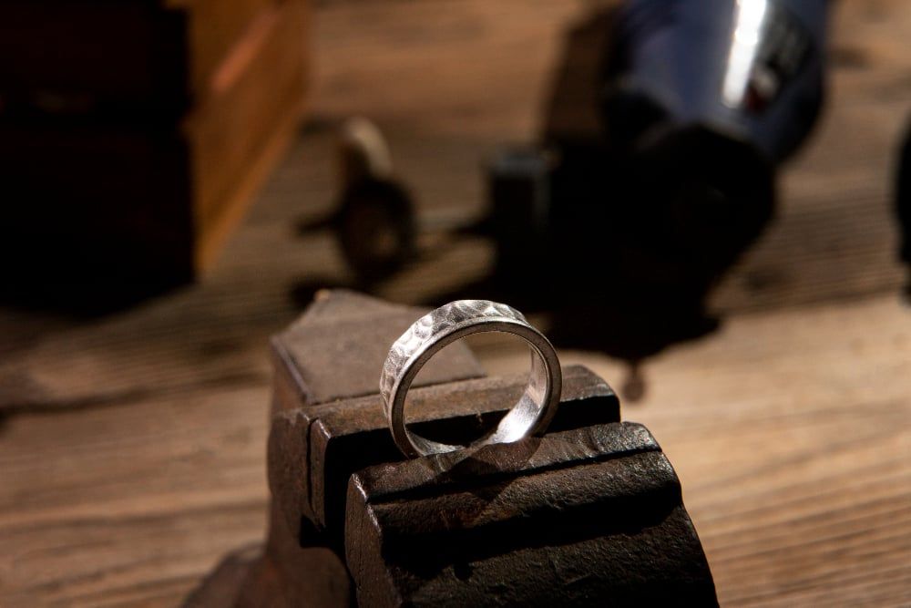 Wedding Bands for Men: A Brief Style Guide