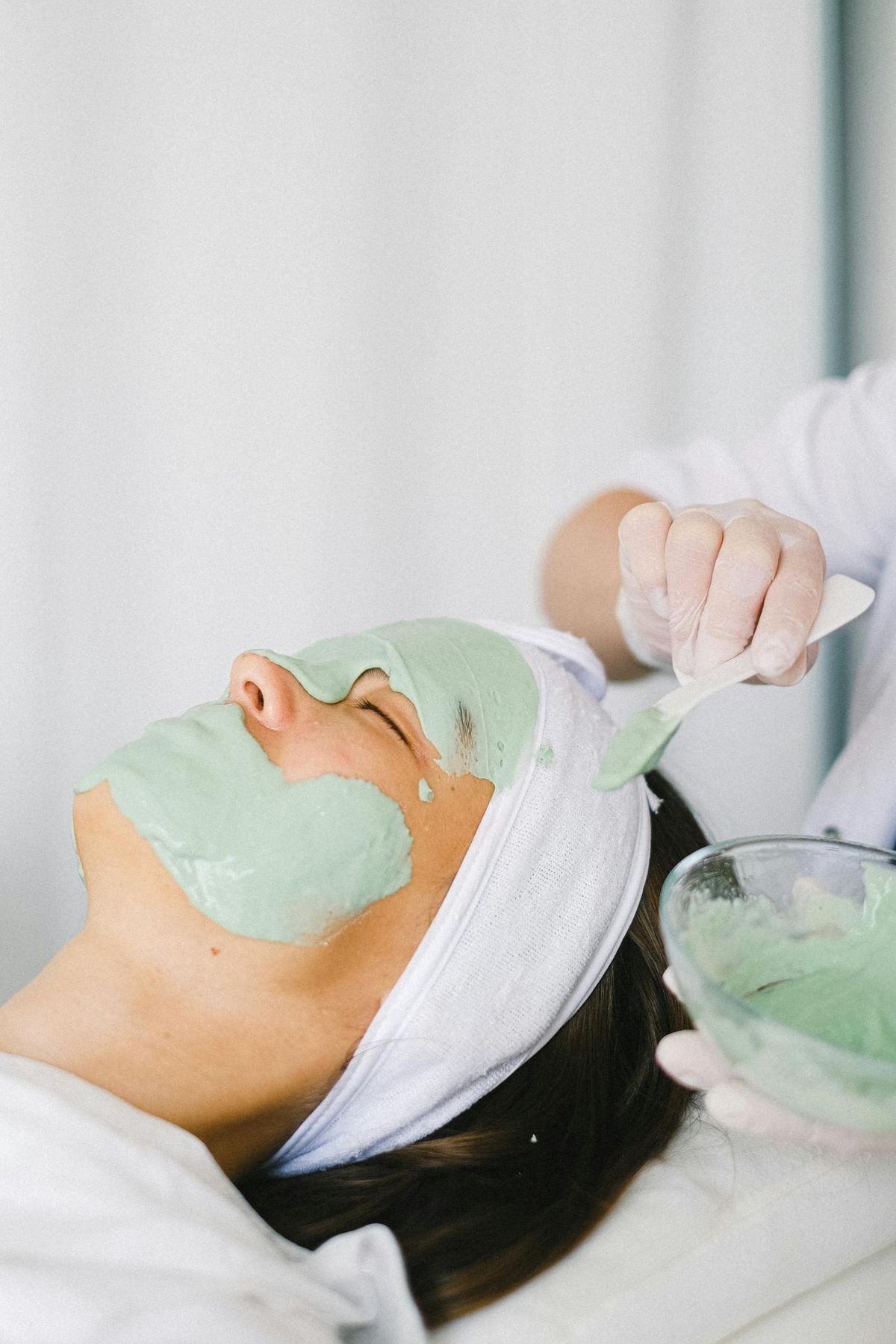 Everything You Need to Know About Deep Skin Cleansing for a Healthier Glow