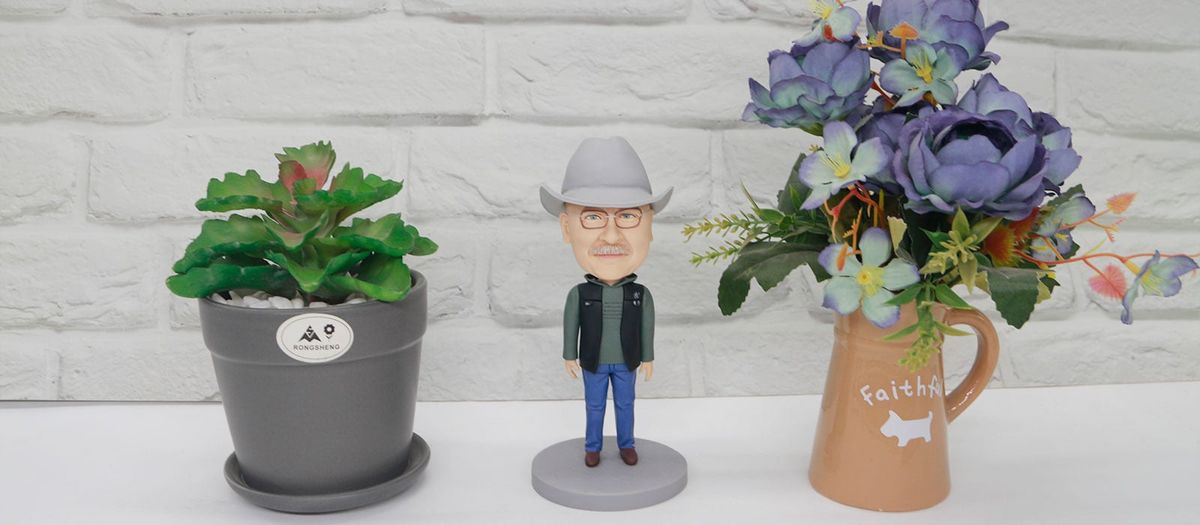 Custom Dad Bobbleheads As Gifts For Him