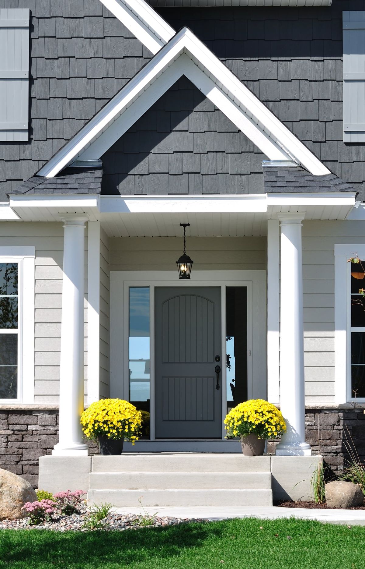 Buy or Rent a Home? 5 Factors to Consider Before Deciding