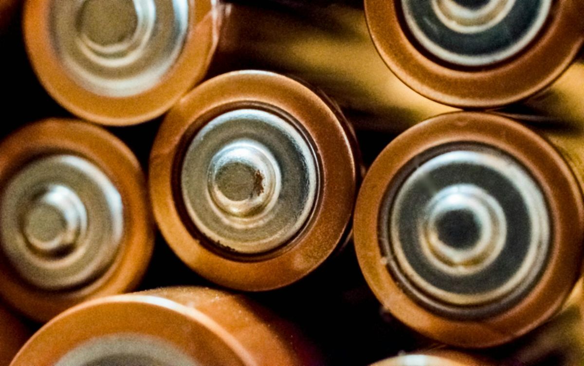 Everything You Need to Know About AA Batteries