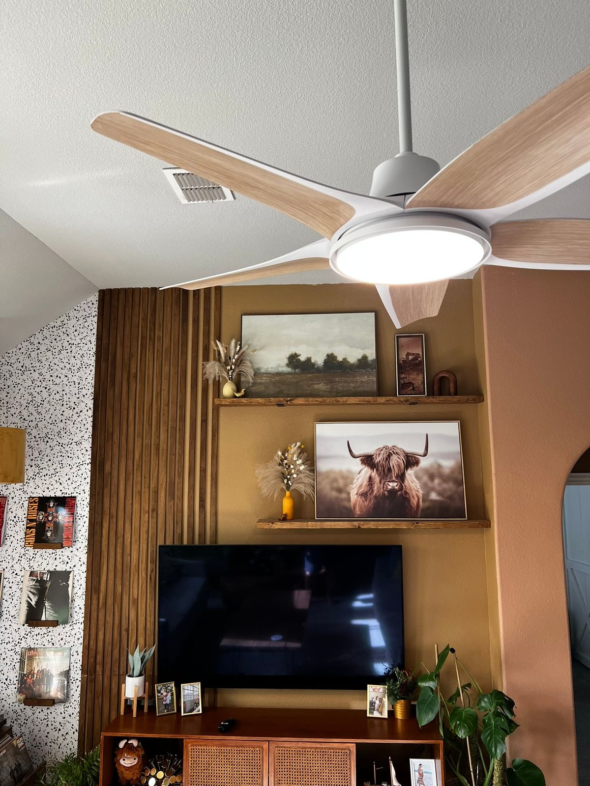 Upgrade Your Home with the DREO Fan: A Smart, Energy-Efficient Solution