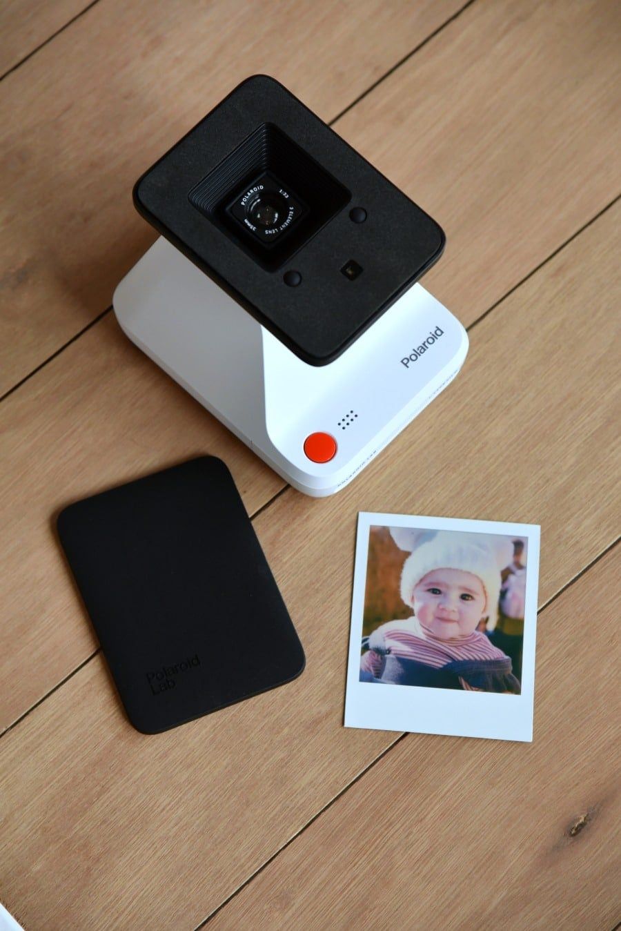 Print Your Smartphone Photos on Polaroid Lab