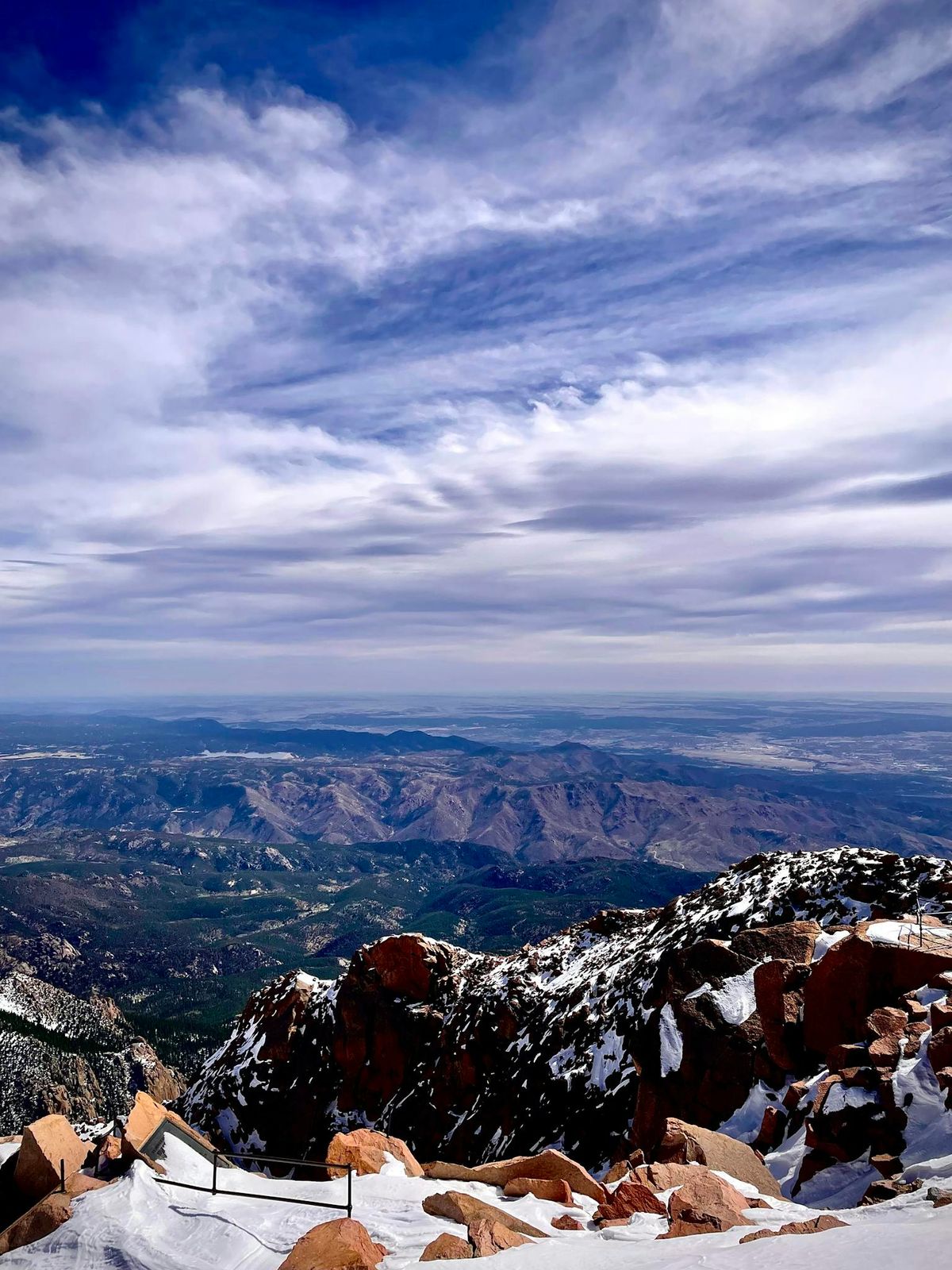 Adventure Awaits: 3 Unforgettable Colorado Getaways for Outdoorsy Dads and Their Families