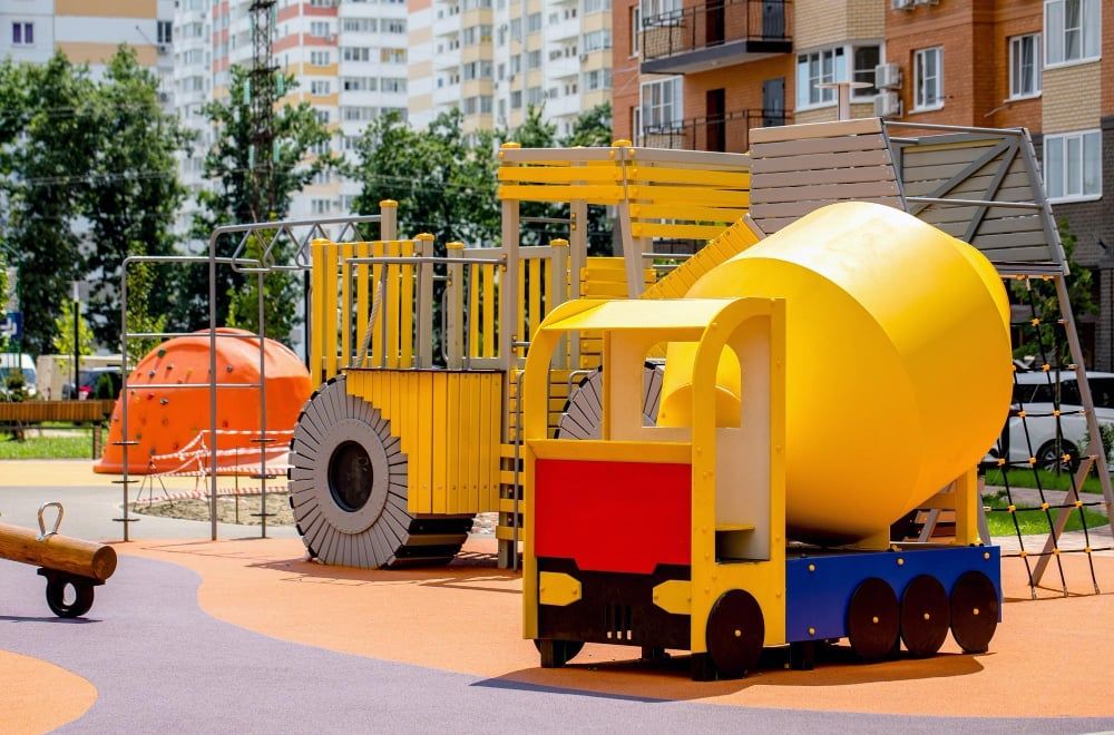 4 Lessons Children and Parents Can Learn on the Playground