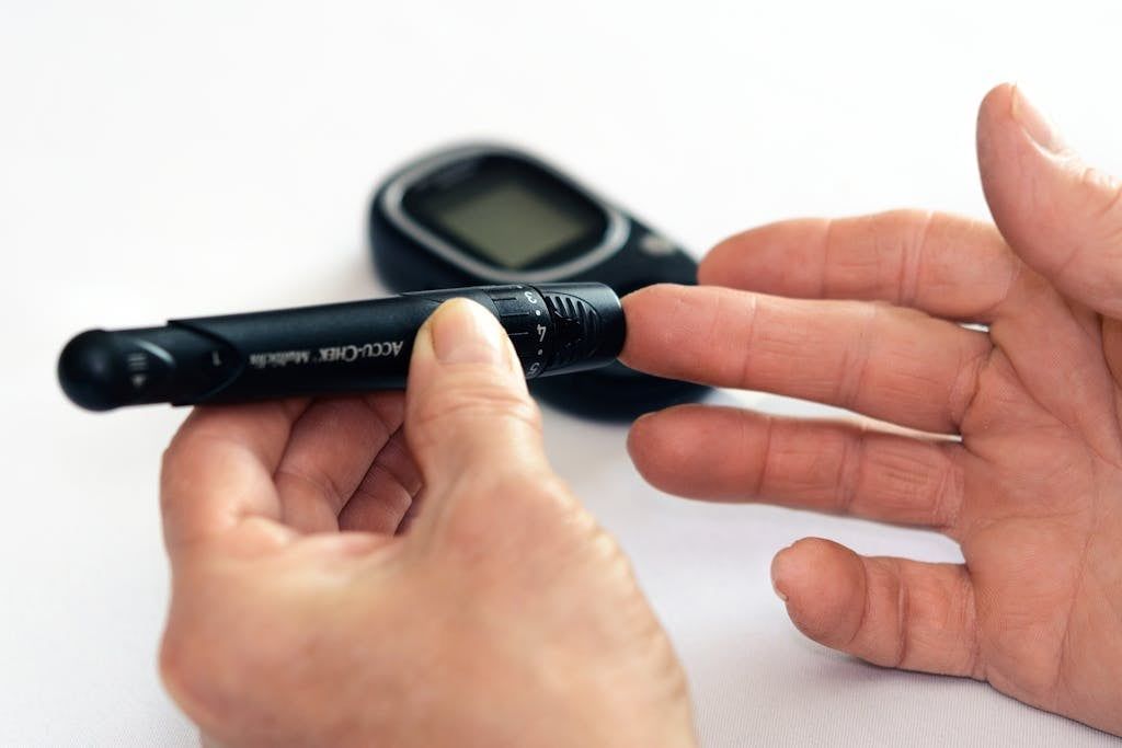 Understanding How Diabetic Control Solutions Work
