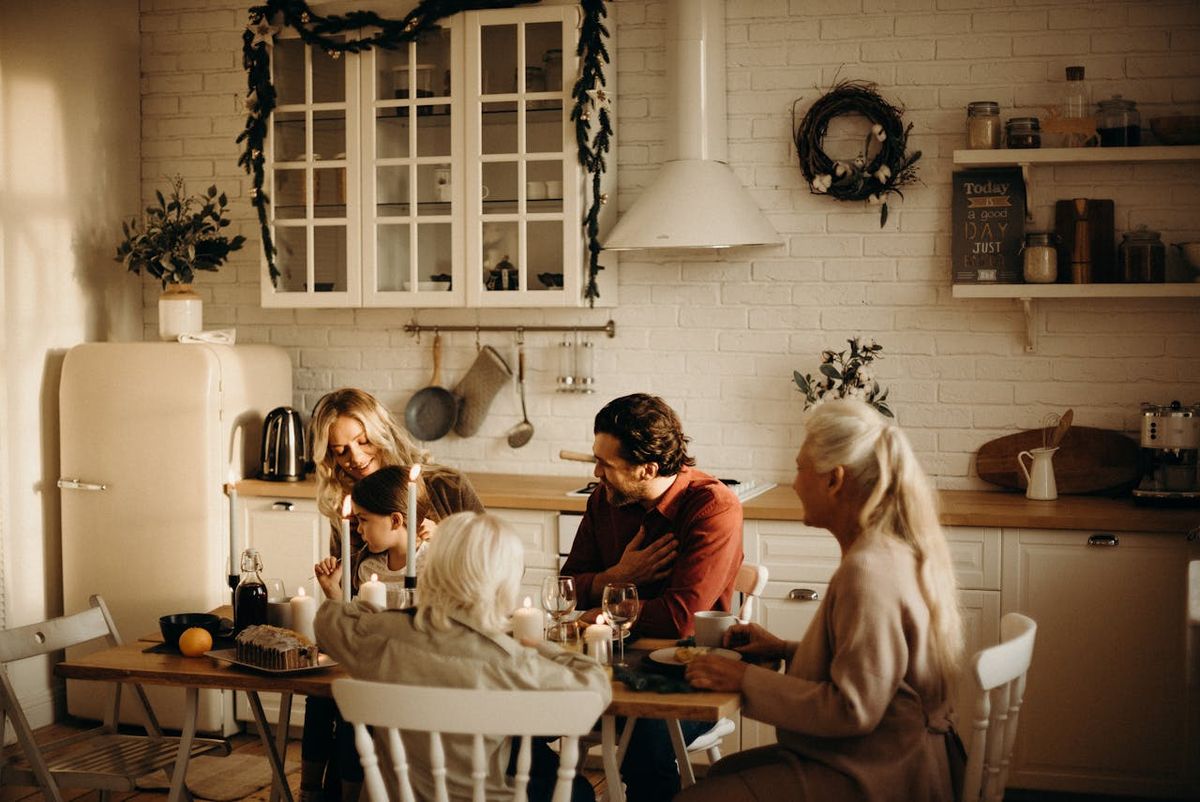 Easy and Enjoyable Father's Day Dinners for Elderly Loved Ones