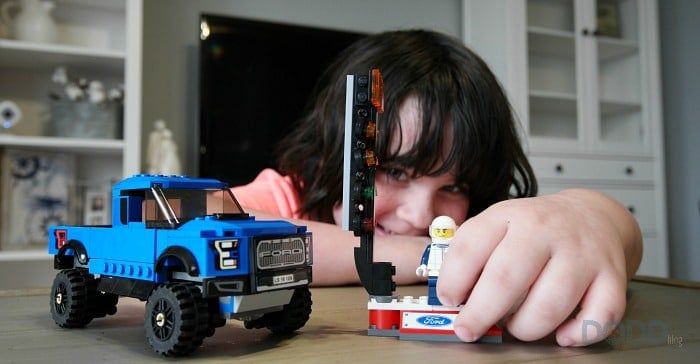 The F-150 Raptor Lego Speed Champions Set Rocks!