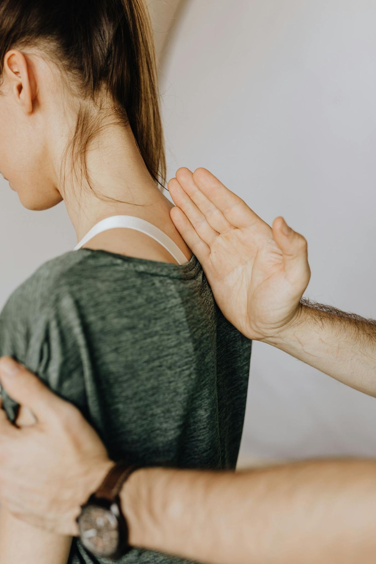 Navigating Scoliosis Treatment Options for Adults
