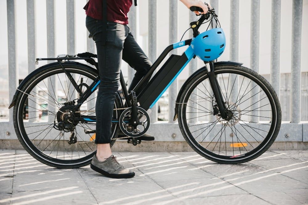 6 Environment-Friendly Alternatives To Driving To Work Everyday