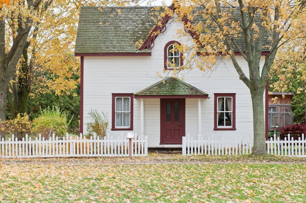 The Essential Guide to Roofing Options for Family Homes