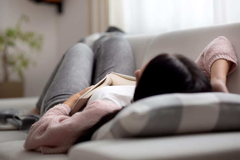 Useful Hacks For A Fun And Cozy Weekend At Home
