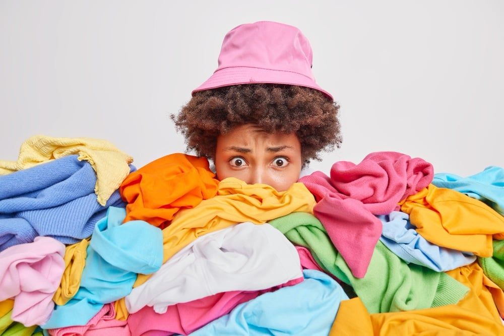 Don't Be A Hoarder: Learn What's Worth Keeping Inside The House