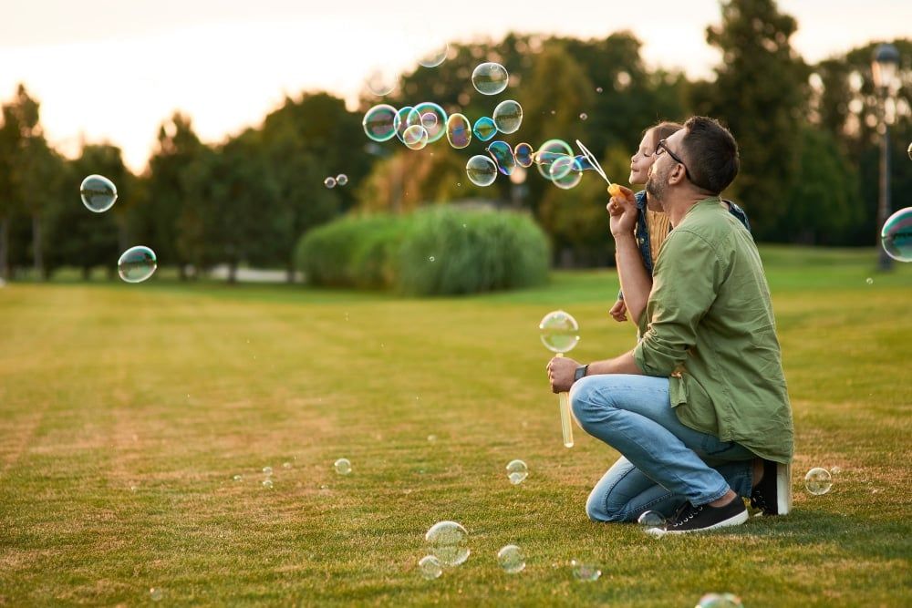 How Dads Can Have Fun At Home? 6 Fun Playtoys To Have