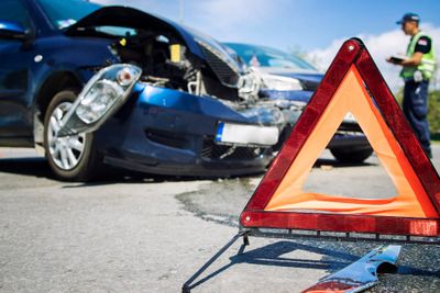 The 5 Things You Want to See from Your Highway Crash Lawyer