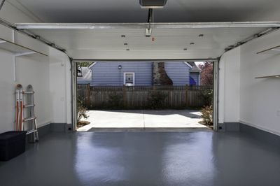 A Homeowner’s Guide to Epoxy Garage Floors