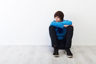 Important Signs That Suggest Your Teen's Mental Health Might Be At Risk